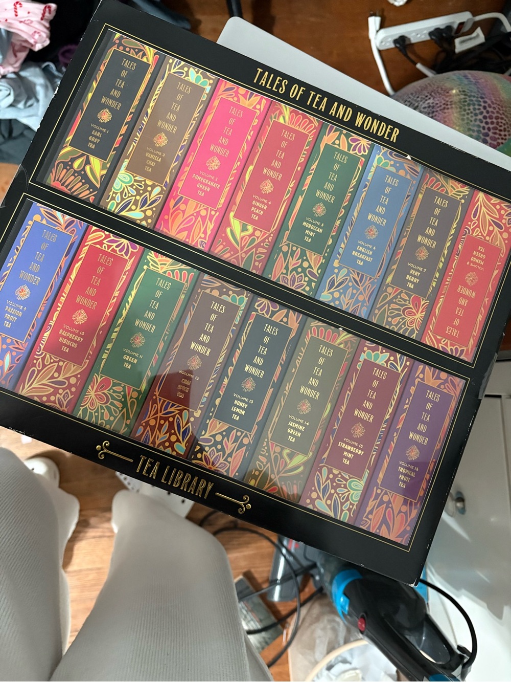 Tales of Tea and Wonder Tea Library Gift Set